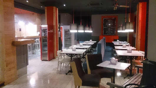 Restaurante La Estacion Parkea, 3, 48980 Santurtzi, Biscay, España
