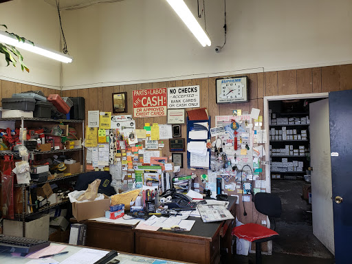 Muffler Shop «Golden Auto», reviews and photos, 7360 Mission St, Daly City, CA 94014, USA