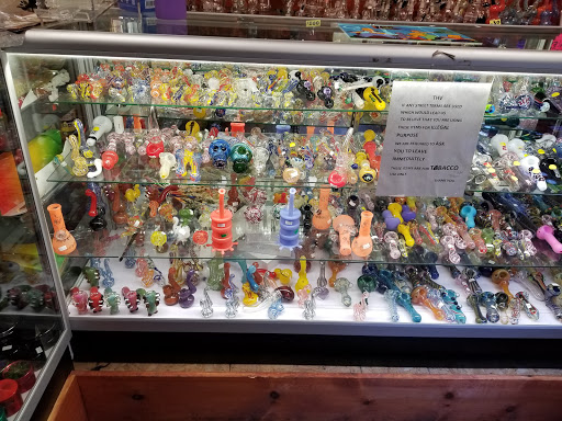 Vaporizer Store «Tobacco King & Vape King», reviews and photos, 1609 S Glebe Rd, Arlington, VA 22204, USA