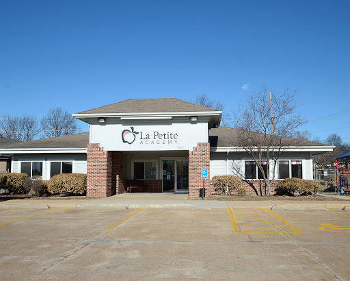 Day Care Center «La Petite Academy of Arnold, MO», reviews and photos, 3607 Richardson Square Dr, Arnold, MO 63010, USA