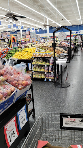 Supermarket «FoodMaxx», reviews and photos, 3241 W Shaw Ave, Fresno, CA 93711, USA