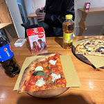 Photo n°1 de l'avis de Josh.h fait le 23/12/2022 à 13:19 sur le  HÜTTE à Venice