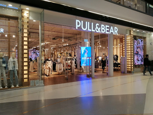 Pull & Bear