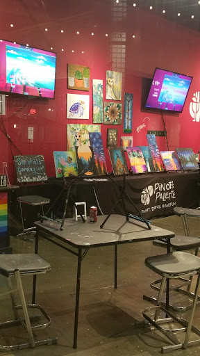Pinots Palette image