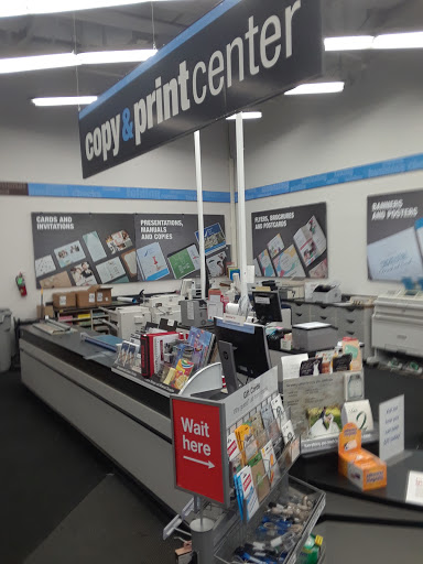 Office Supply Store «Staples», reviews and photos, 7551 Freeport Blvd, Sacramento, CA 95832, USA