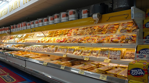 Supermarket «Compare Foods Supermarket», reviews and photos, 818 E Arrowood Rd, Charlotte, NC 28217, USA