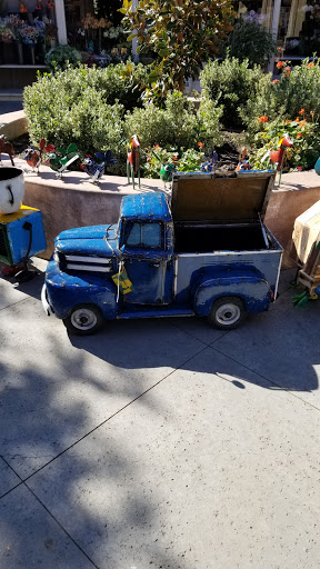 Garden Center «Ladera Garden & Gifts», reviews and photos, 3130 Alpine Rd #380, Portola Valley, CA 94028, USA