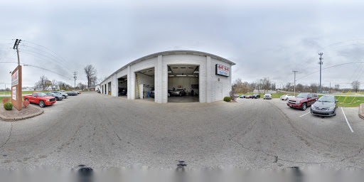 Auto Body Shop «M & M Body Shop», reviews and photos, 250 W Main St, Brownsburg, IN 46112, USA