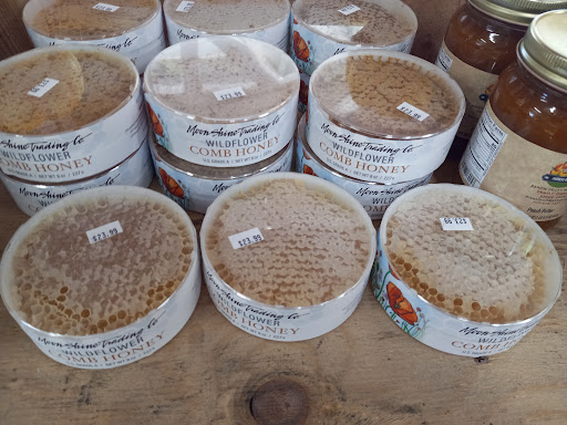 Produce Market «Dixon Fruit Market», reviews and photos, 7808 Batavia Rd, Dixon, CA 95620, USA