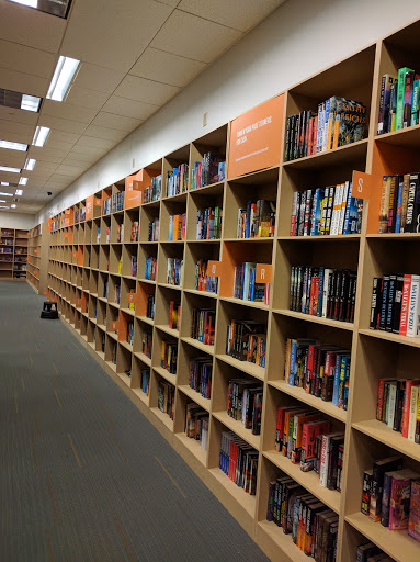Used Book Store «2nd & Charles», reviews and photos, 336 IL-59, Naperville, IL 60540, USA