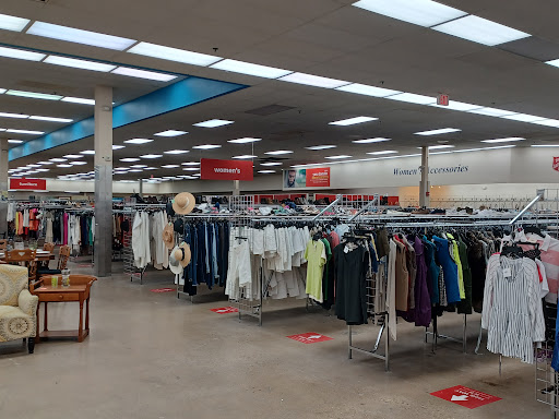 The Salvation Army – Saint Charles (Tri-City) Corps Community Center – Food Pantry