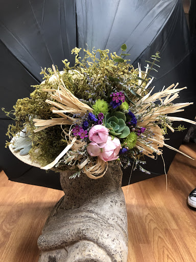 Florist «Bevess Floral», reviews and photos, 4221 Montgomery Dr, Santa Rosa, CA 95405, USA