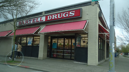 Drug Store «Bartell Drugs Wallingford», reviews and photos, 1820 N 45th St, Seattle, WA 98103, USA