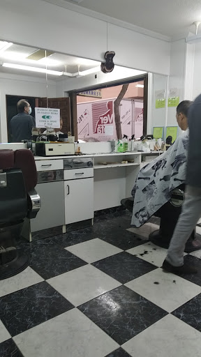 Peluquería de Caballeros  FERNANDO en Zamora, Zamora