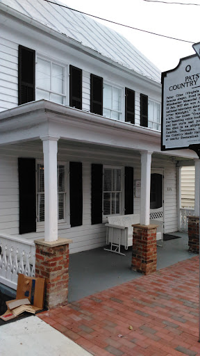 Tourist Attraction «Patsy Cline Historic House», reviews and photos, 608 S Kent St, Winchester, VA 22601, USA