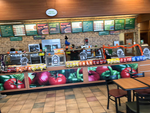 Restaurant «Subway», reviews and photos, 900 N Austin Ave #602, Georgetown, TX 78626, USA