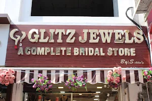 Glitz Jewels image