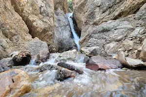 Hidden Falls image
