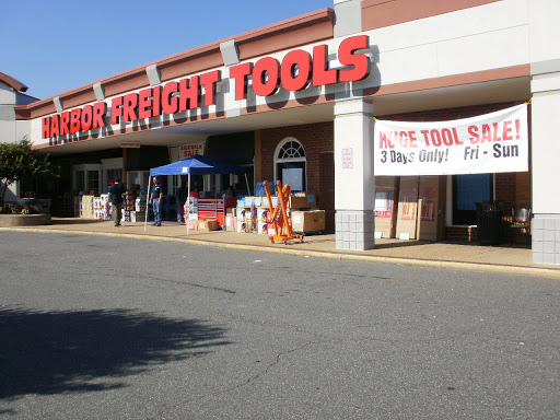 Harbor Freight Tools, 2011 Plank Rd, Fredericksburg, VA 22401, USA, 