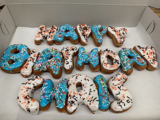 Donut Shop «Boston Cream Donut», reviews and photos, 18425 S Avalon Blvd, Carson, CA 90746, USA
