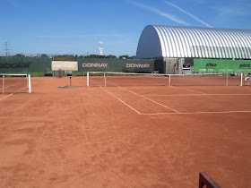 Tenissport Březno - Tenisové kurty a tenisová hala