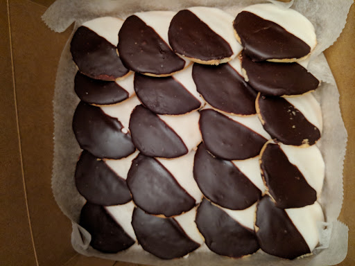 Bakery «Front Street Bake Shop», reviews and photos, 51 Front St, Rockville Centre, NY 11570, USA