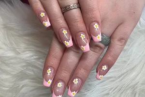 Lily Nails image