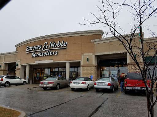 Book Store «Barnes & Noble», reviews and photos, 3055 S Glenstone Ave, Springfield, MO 65804, USA