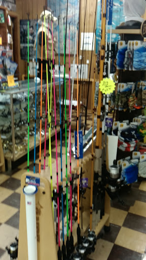 Gun Shop «Camp-Site Sport Shop Inc», reviews and photos, 1877 New York Ave, Huntington Station, NY 11746, USA