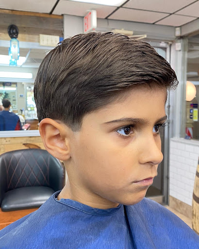 Barber Shop «Classic Barbers Shop», reviews and photos, 6226 S Dixie Hwy, South Miami, FL 33143, USA