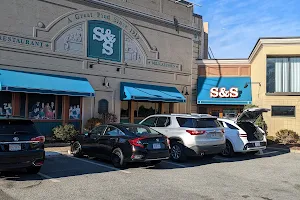 S&S Restaurant image