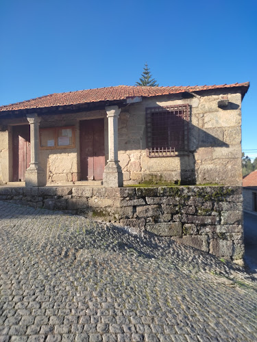 Igreja de São Pedro de Roriz - Igreja