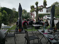 Atmosphère du Restaurant Salon Cyrano à Cambo-les-Bains - n°7