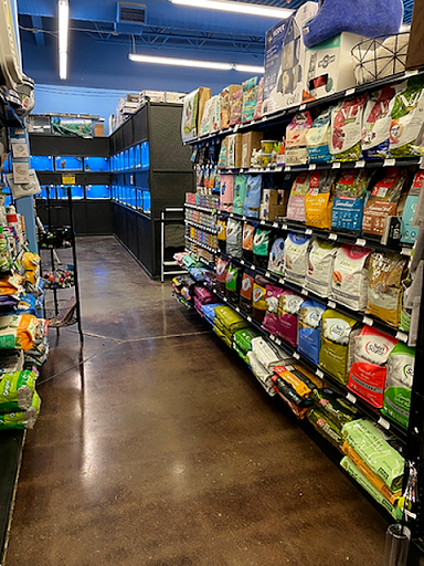 Pet Store «Woofs & Waves», reviews and photos, 5426 Arrowhead Pkwy E, Sioux Falls, SD 57110, USA
