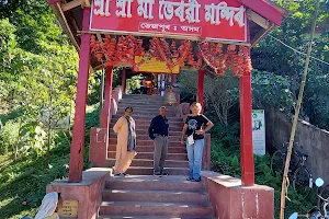 Maithan Temple Pillar image