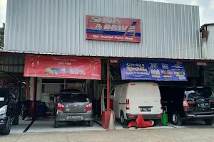 Shop & Drive Raden Inten image