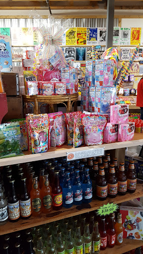 Candy Store «Rocket Fizz Ankeny», reviews and photos, 1550 N Ankeny Blvd #104, Ankeny, IA 50023, USA