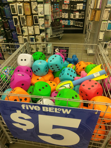 Variety Store «Five Below», reviews and photos, 3100 14th St NW, Washington, DC 20010, USA