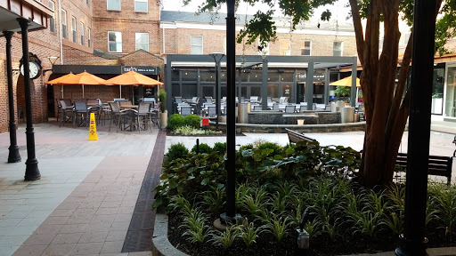 Shopping Mall «Green Spring Station-Shopping», reviews and photos, 10751 Falls Rd, Lutherville, MD 21093, USA