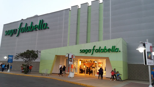 Cage shops in Trujillo