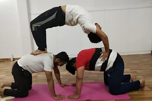 Global yoga School image