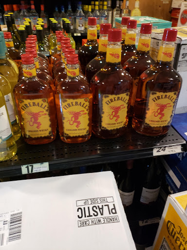 Liquor Store «Ulmerton Liquor & Wine», reviews and photos, 8015 Ulmerton Rd, Largo, FL 33771, USA