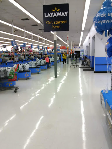 Department Store «Walmart Supercenter», reviews and photos, 1660 Tappahannock Blvd, Tappahannock, VA 22560, USA