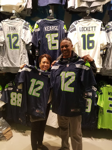 Sportswear Store «The Pro Shop», reviews and photos, 410 Pike St, Seattle, WA 98101, USA