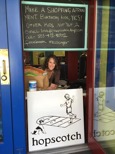 Toy Store «Hopscotch Toys», reviews and photos, 103 SE Baker St, McMinnville, OR 97128, USA