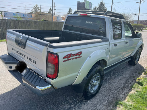 Used Car Dealer «Luxury Cars Xchange», reviews and photos, 15523 Weber Rd #103, Lockport, IL 60441, USA