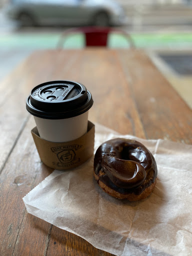 Donut Shop «Do-Rite Donuts & Coffee», reviews and photos, 50 W Randolph St, Chicago, IL 60601, USA