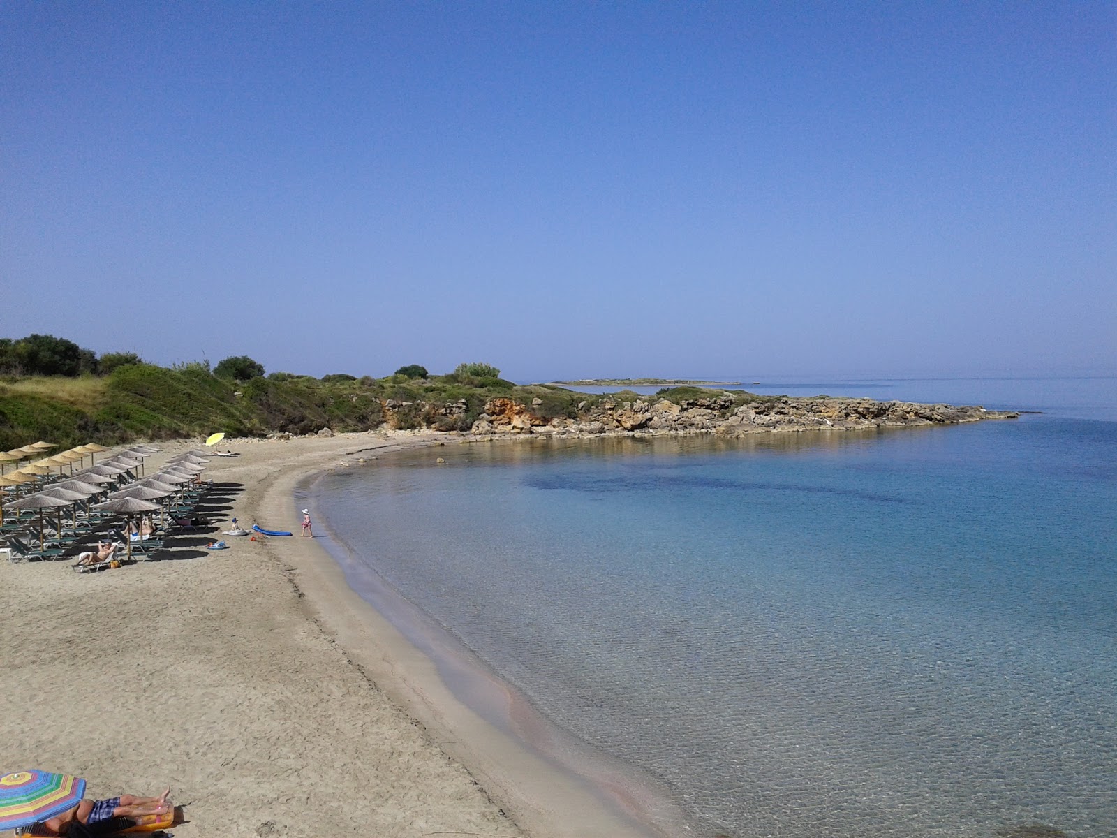 Foto von Eglina beach teilweise ferienortbereich