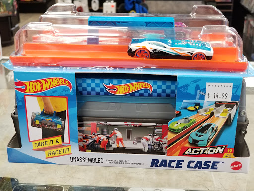 Electronics Store «Electronics Flip», reviews and photos, 5896 Mayfield Rd, Mayfield Heights, OH 44124, USA