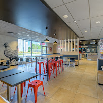 Atmosphère du Restaurant KFC Montevrain à Chanteloup-en-Brie - n°16